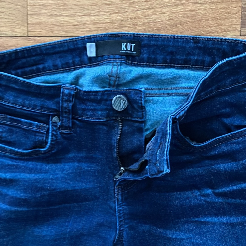 Kut from the Kloth - Women’s Dark Wash Skinny Jeans - Size 4 - Picture 4 of 7